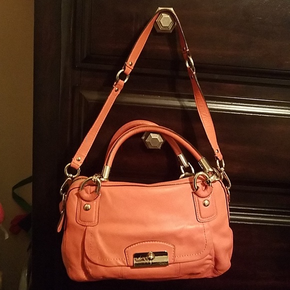 Handbag - Picture 2 of 8